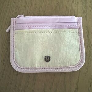 Lululemon True Identity Card Case in Meadowsweet